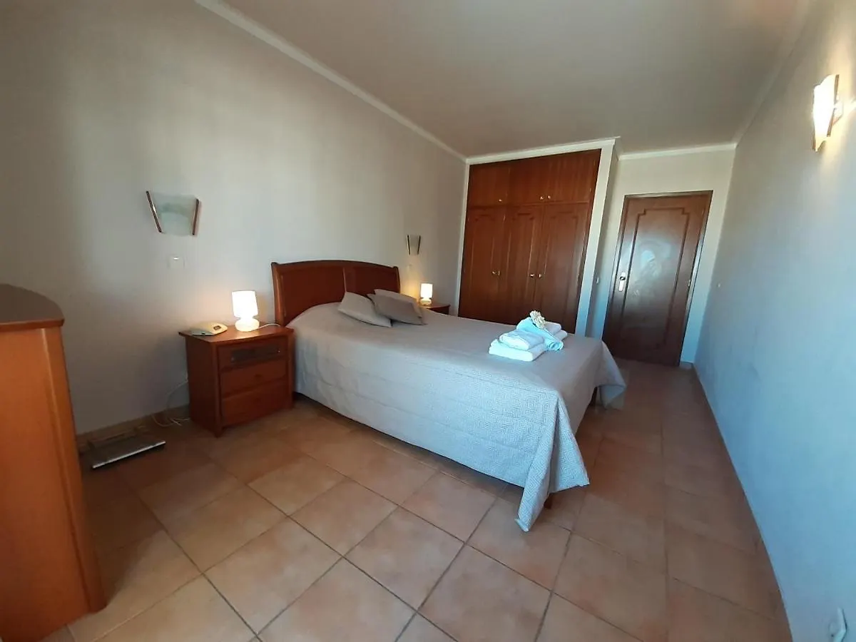 Vp Flat With Balcony And Pool View Apartment Alvor 0*,  Portugal