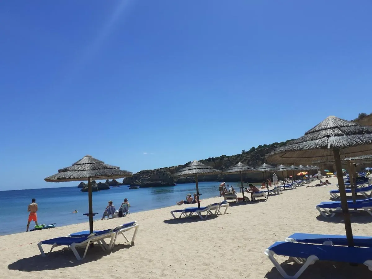Vp Flat With Balcony And Pool View Apartment Alvor 0*,  Portugal